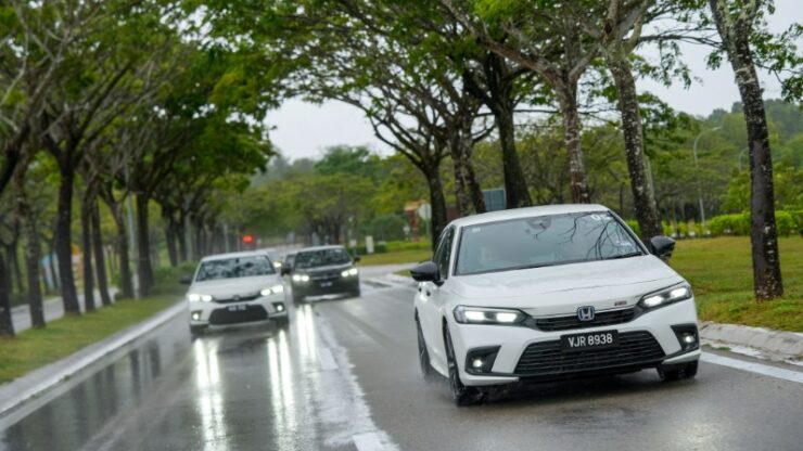 honda-civic-rs-ehev-2023-38