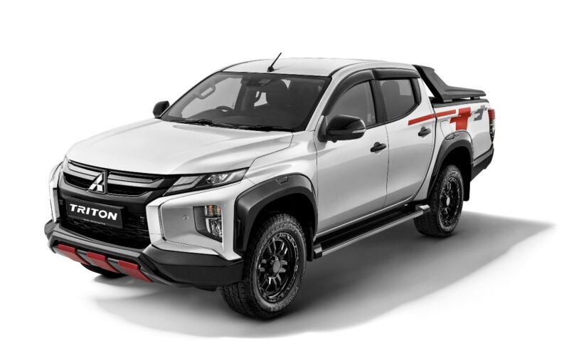 Mitsubishi Triton AT Premium 01