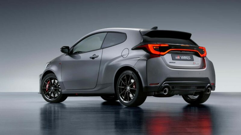 toyota gr yaris 2024 10