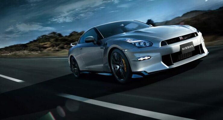 Nissan-GT-R-2025-04