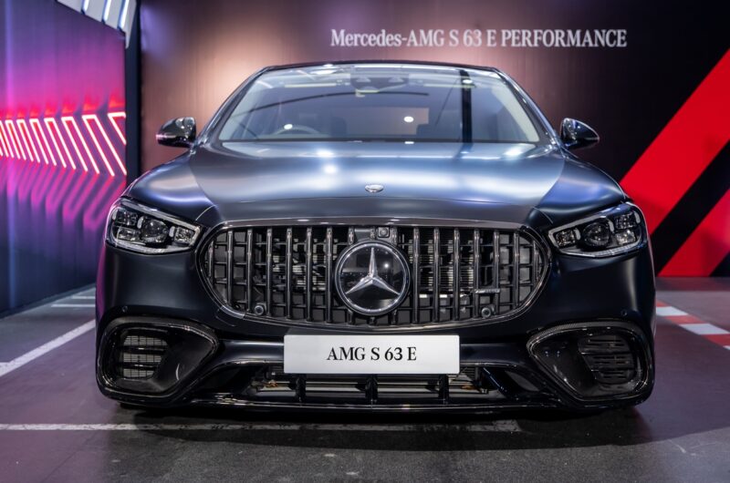 Mercedes-AMG S63 E Performance 02