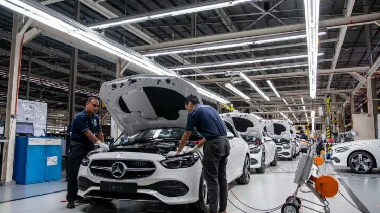 mercedes-ckd-production-plant-19.jpg