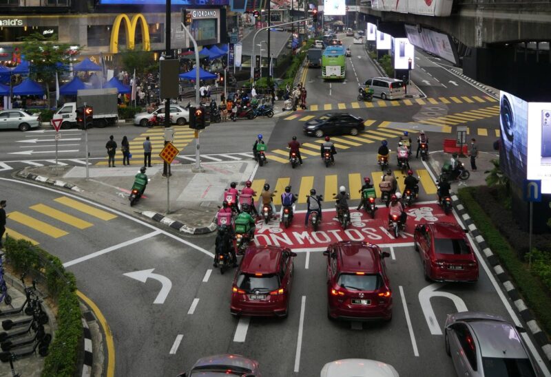 jalan bukit bintang-pexels-phearak-chamrien-254417215-12842647