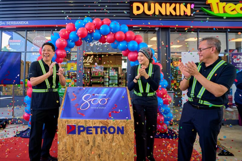 02_800th Service Station