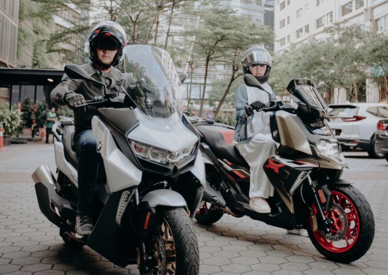 01. The New BMW C 400 X and the New BMW C 400 GT